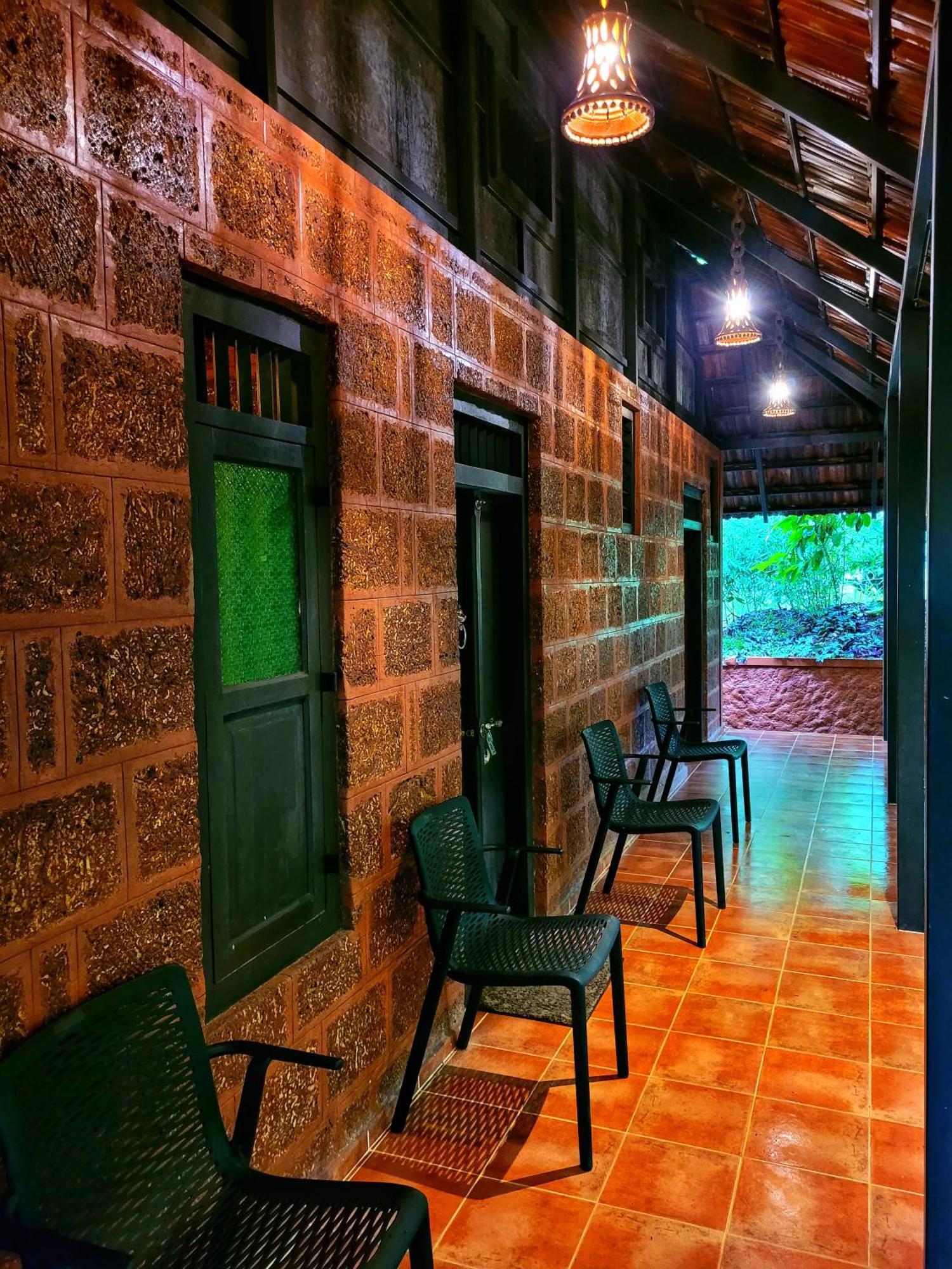 Greens Tree House & Wood House Sultan Bathery Bagian luar foto